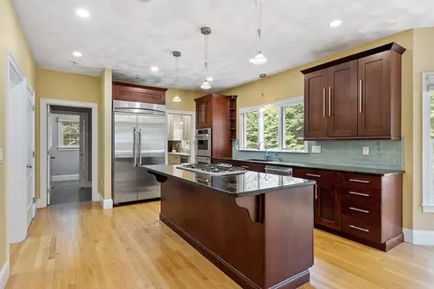 19 Barton Rd, Harvard, MA 01451 photo 2