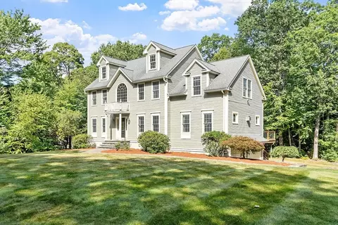 19 Barton Rd, Harvard, MA 01451