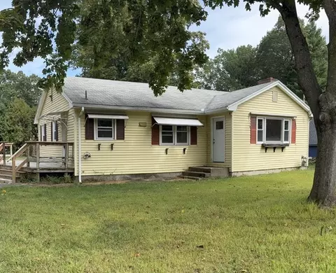 1037 Shaker Rd, Westfield, MA 01085