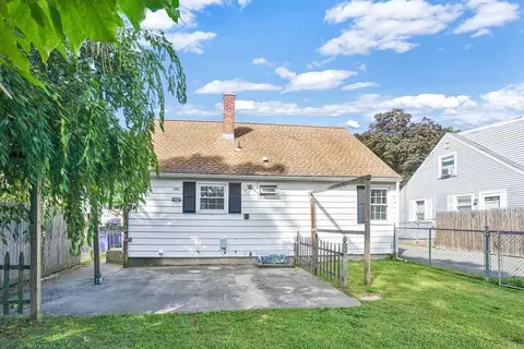 55 Pheland St, Springfield, MA 01109 photo 22