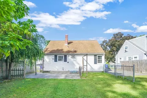 55 Pheland St, Springfield, MA 01109 photo 27