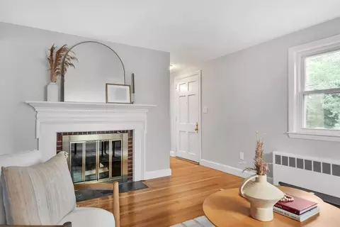 46 Middle St, Lexington, MA 02421 photo 9