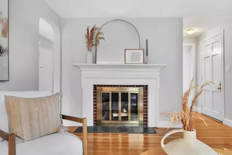 46 Middle St, Lexington, MA 02421 photo 5