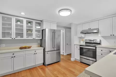 46 Middle St, Lexington, MA 02421 photo 14