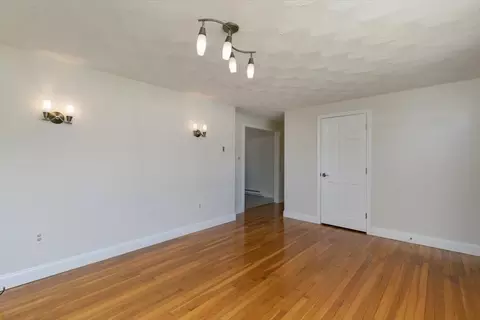 Living - 7 Jade St, Methuen, MA 01844 photo 2 of 5