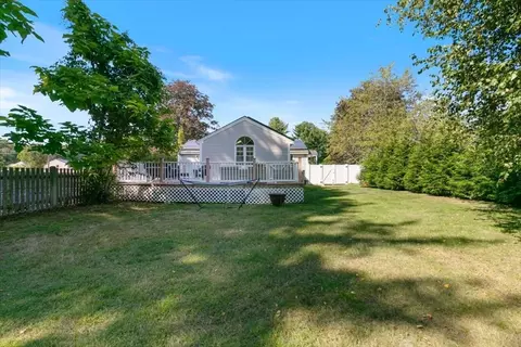 Exterior - 7 Jade St, Methuen, MA 01844 photo 11 of 12