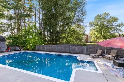 Exterior - 7 Jade St, Methuen, MA 01844 photo 3 of 12