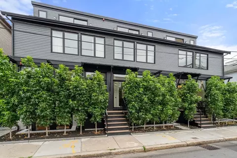 63 Bristol St #63, Cambridge, MA 02141