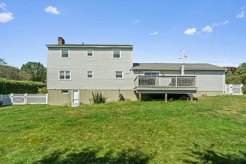 23 Elnora Dr, Worcester, MA 01606 photo 32