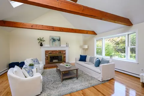 34 New Bridge St, Hingham, MA 02043 photo 9