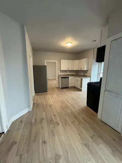 7 Winthrop St, Worcester, MA 01604 photo 14