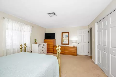 66 Colburn Rd, Reading, MA 01867 photo 12