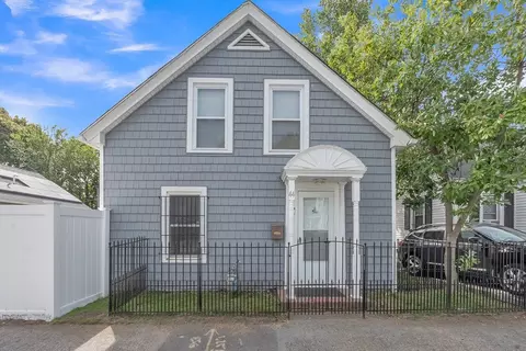 44 Litchfield St, Worcester, MA 01603