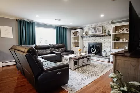Living - 63 Wing Rd, Acushnet, MA 02743 photo 1 of 2