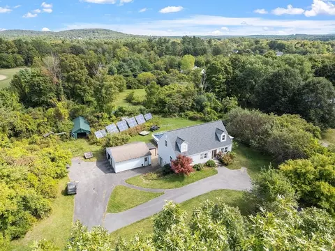 25 Chace Ave, Pepperell, MA 01463