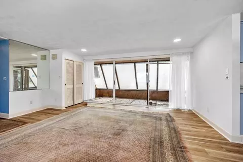 Living - 4 Richard Rd, Hingham, MA 02043 photo 5 of 5