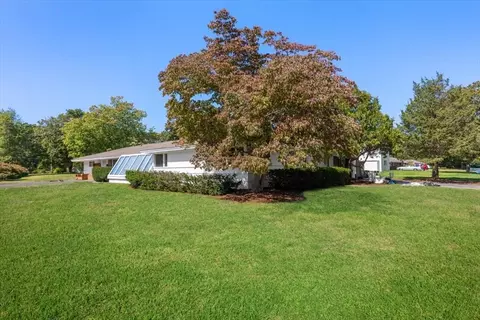 Exterior - 4 Richard Rd, Hingham, MA 02043 photo 1 of 9