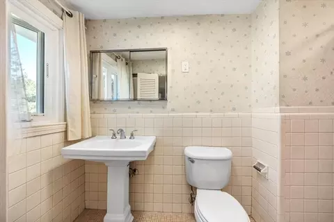 Bath - 4 Richard Rd, Hingham, MA 02043 photo 2 of 2