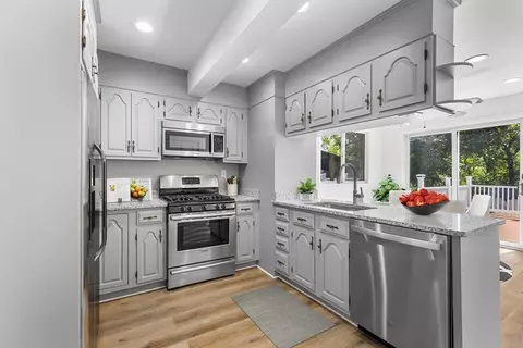 Kitchen - 36 Brookside Rd, Braintree, MA 02184 photo 1 of 1
