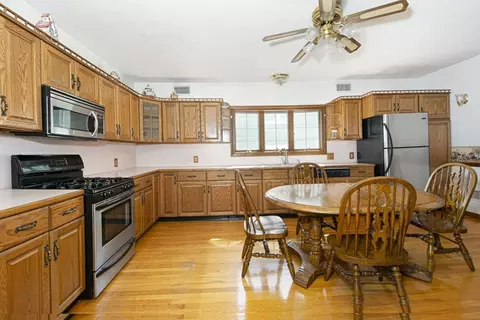 3 Ingleside Ave, Worcester, MA 01604 photo 4