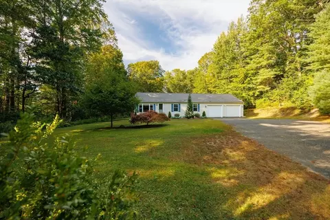 138 Brimfield Rd, Monson, MA 01057