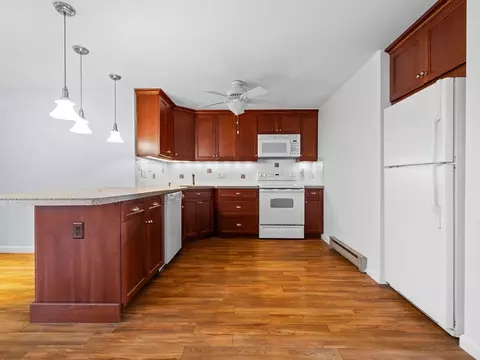 265 C St #7, Boston, MA 02127