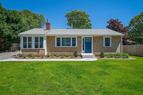 102 Cornell, Dennis, MA 02639