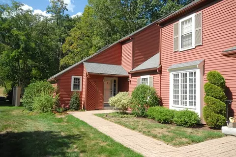 4 Edmonds #4, Concord, MA 01742