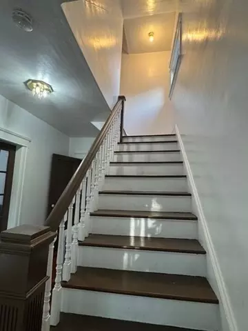 91 Standish St, Worcester, MA 01604 photo 20