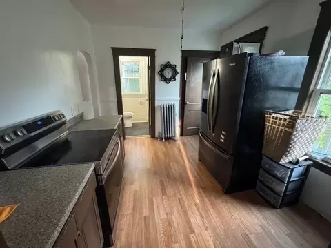 91 Standish St, Worcester, MA 01604 photo 8