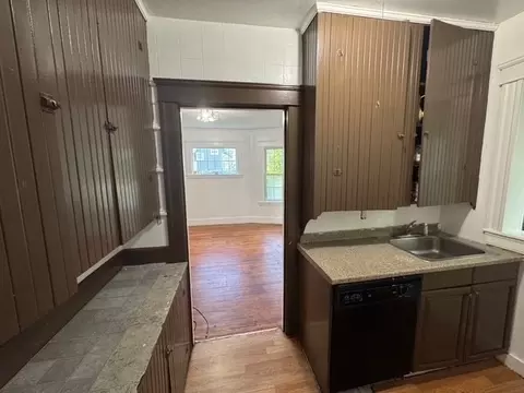 91 Standish St, Worcester, MA 01604 photo 12
