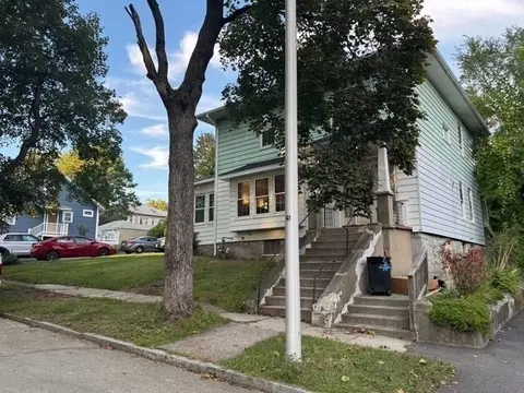 91 Standish St, Worcester, MA 01604 photo 10