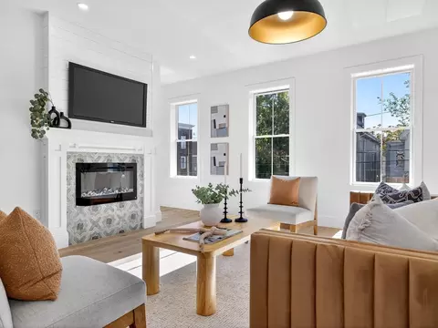 36 Springfield St #2, Somerville, MA 02143