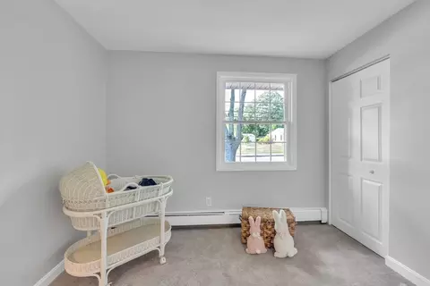 33 Ruthellen Rd, Framingham, MA 01701 photo 21