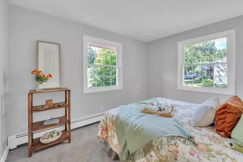 33 Ruthellen Rd, Framingham, MA 01701 photo 18