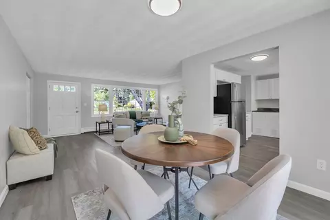 33 Ruthellen Rd, Framingham, MA 01701 photo 9