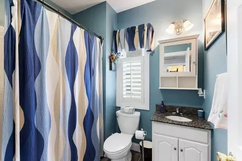 46 Yale Ave, Wakefield, MA 01880 photo 17