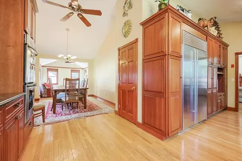 60 Deerfield, Needham, MA 02492 photo 13