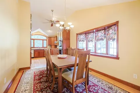 60 Deerfield, Needham, MA 02492 photo 15