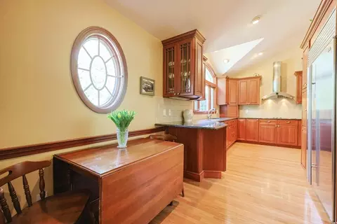 60 Deerfield, Needham, MA 02492 photo 9