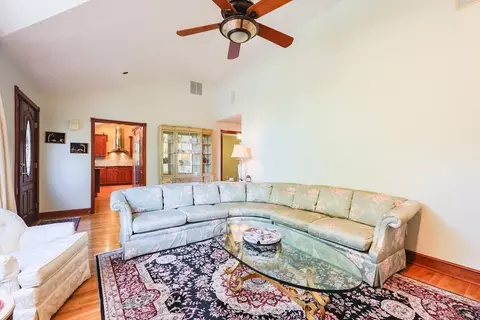 60 Deerfield, Needham, MA 02492 photo 21