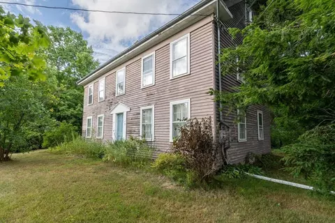15 Central St, Newbury, MA 01922