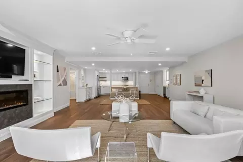 40 Greenleaf St #102, Quincy, MA 02169