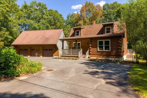 72 East Rd, Orange, MA 01364