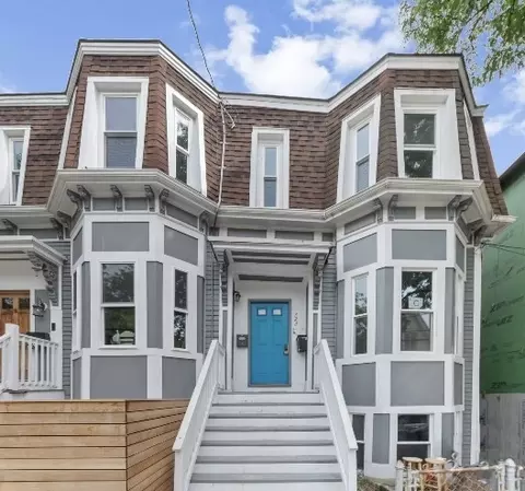 222 Columbia #1, Cambridge, MA 02139