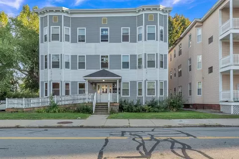 114 Elm St #1, Worcester, MA 01609