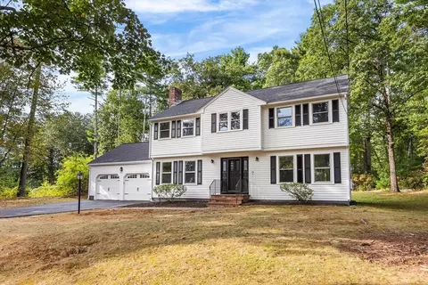 Exterior - 24 Pine Hill Dr, Walpole, MA 02081 photo 2 of 4