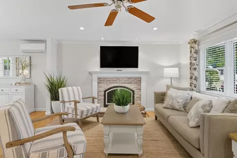68 Seaboard Ln, Barnstable, MA 02601 photo 6