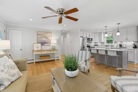 68 Seaboard Ln, Barnstable, MA 02601 photo 9