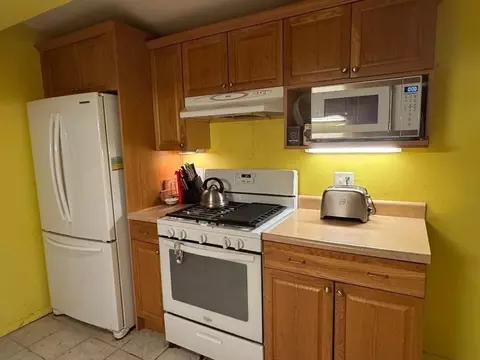 2 Larch Rd, Georgetown, MA 01833 photo 6
